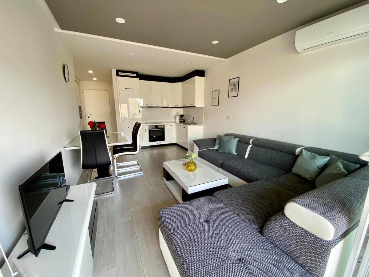 Modern Apartments With Garage Μακάρσκα Εξωτερικό φωτογραφία